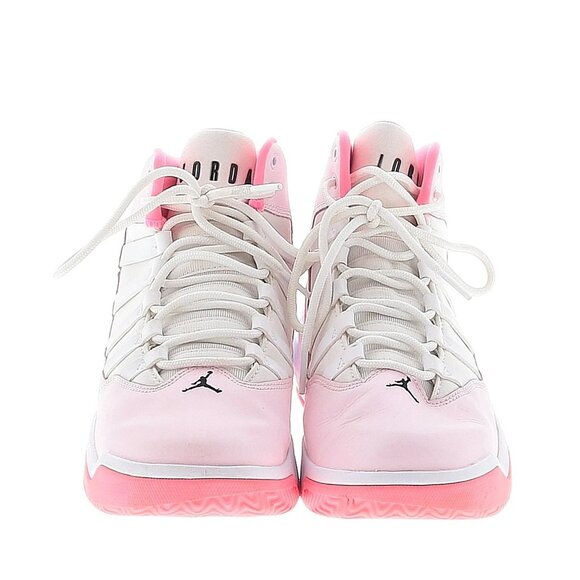 Jordan Max Aura Basketball Shoe - Picture 2 of 2